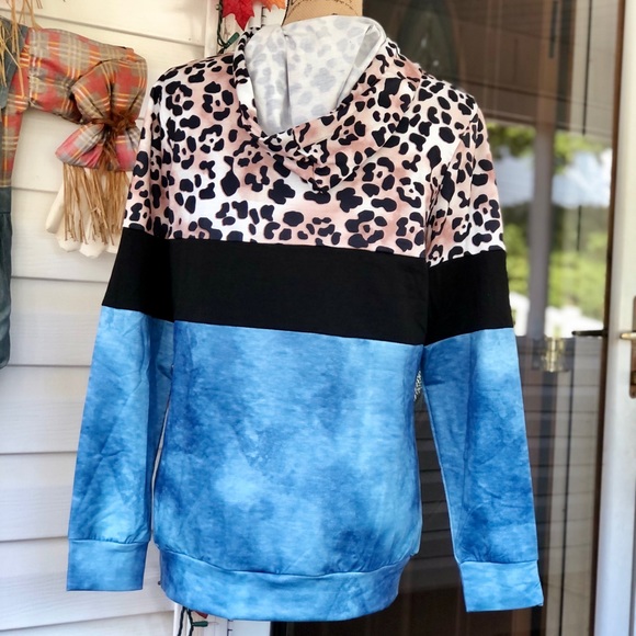 🍃LAST 1 Md💕NWT Colorblock Leopard Print Hoodie💕 - Picture 8 of 16
